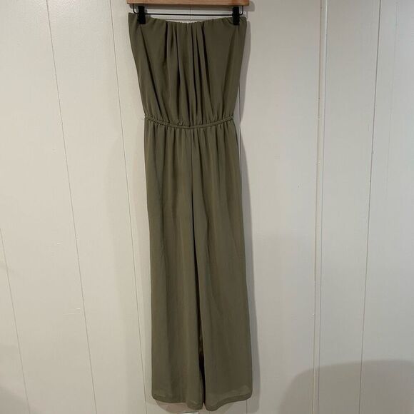 forever-21-green-jumpsuits-rompers - Picture 1 of 8